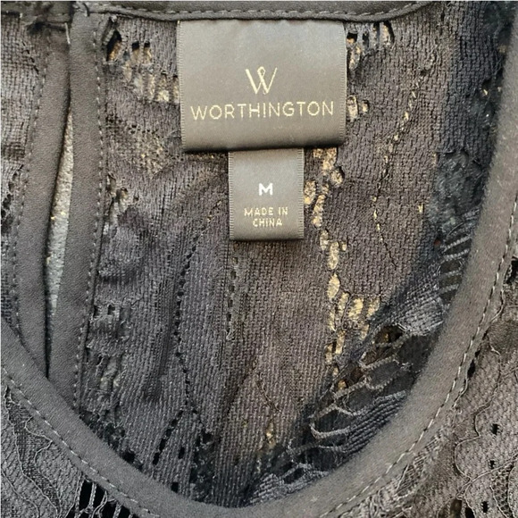 Worthington Black Lace Top Hi low Lightweight Sleeveless Button loop Closure Med - Picture 7 of 7